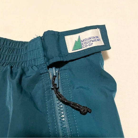 Vintage Mountain Equipment Co-Op Nylon  Windbreaker Pants Mens Size Small - Picture 3 of 15